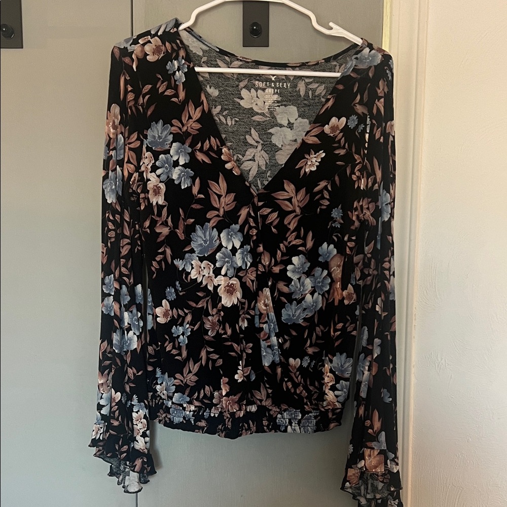 American Eagle Outfitters Black Floral Blouse
